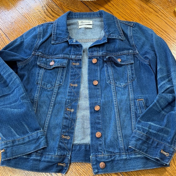 Madewell Jackets & Blazers - Madewell Denim Classic style jacket. Washed look with copper buttons. Small.